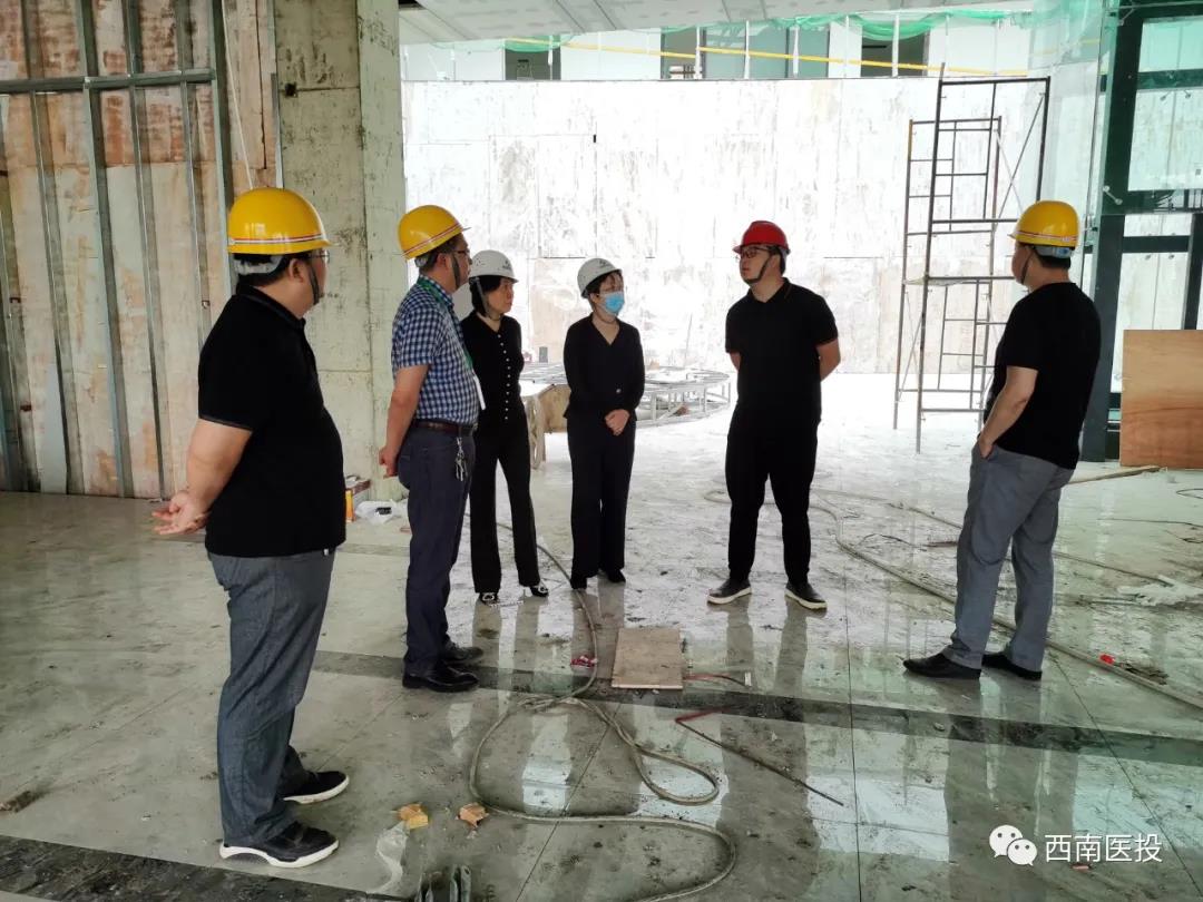 西南醫(yī)投集團(tuán)領(lǐng)導(dǎo)視察體檢中心、華大基因項(xiàng)目進(jìn)度